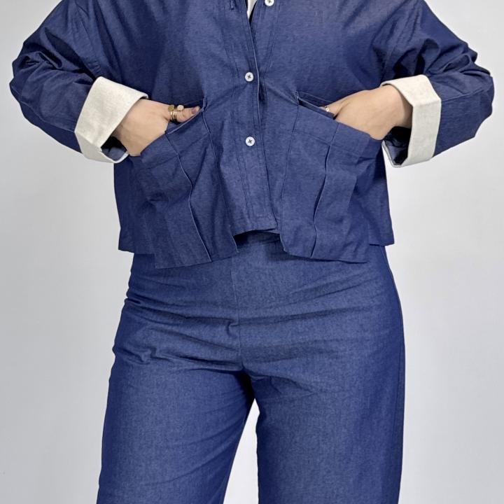 Gece shirt with a denim look and floded sleeves