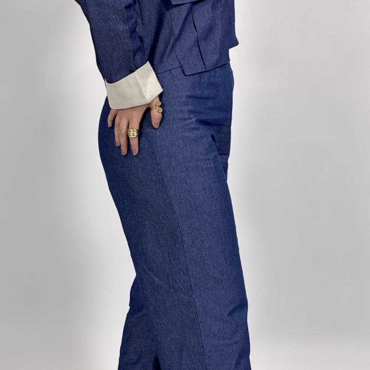 Gece set with a denim look and floded sleeves